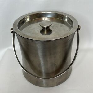 Ice Bucket Vintage Silver Metal Lid Handle Ice Scoop 12 Cup 7 In Tall 7 In Round